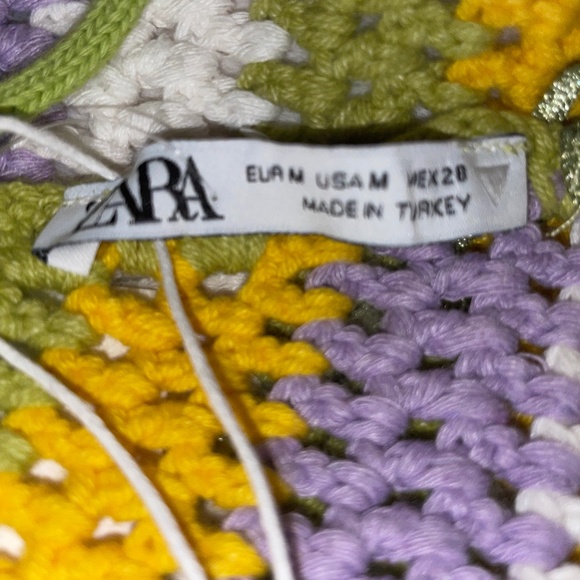 Brand New Multi-Coloured Striped ZARA CROCHETED HALTER TOP - Picture 10 of 13